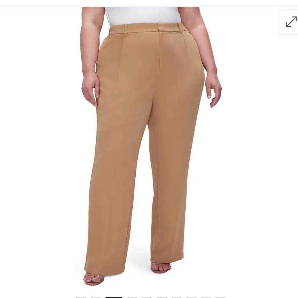 Good American Luxe Suiting Column Wide Leg Pants in 001-Pecan